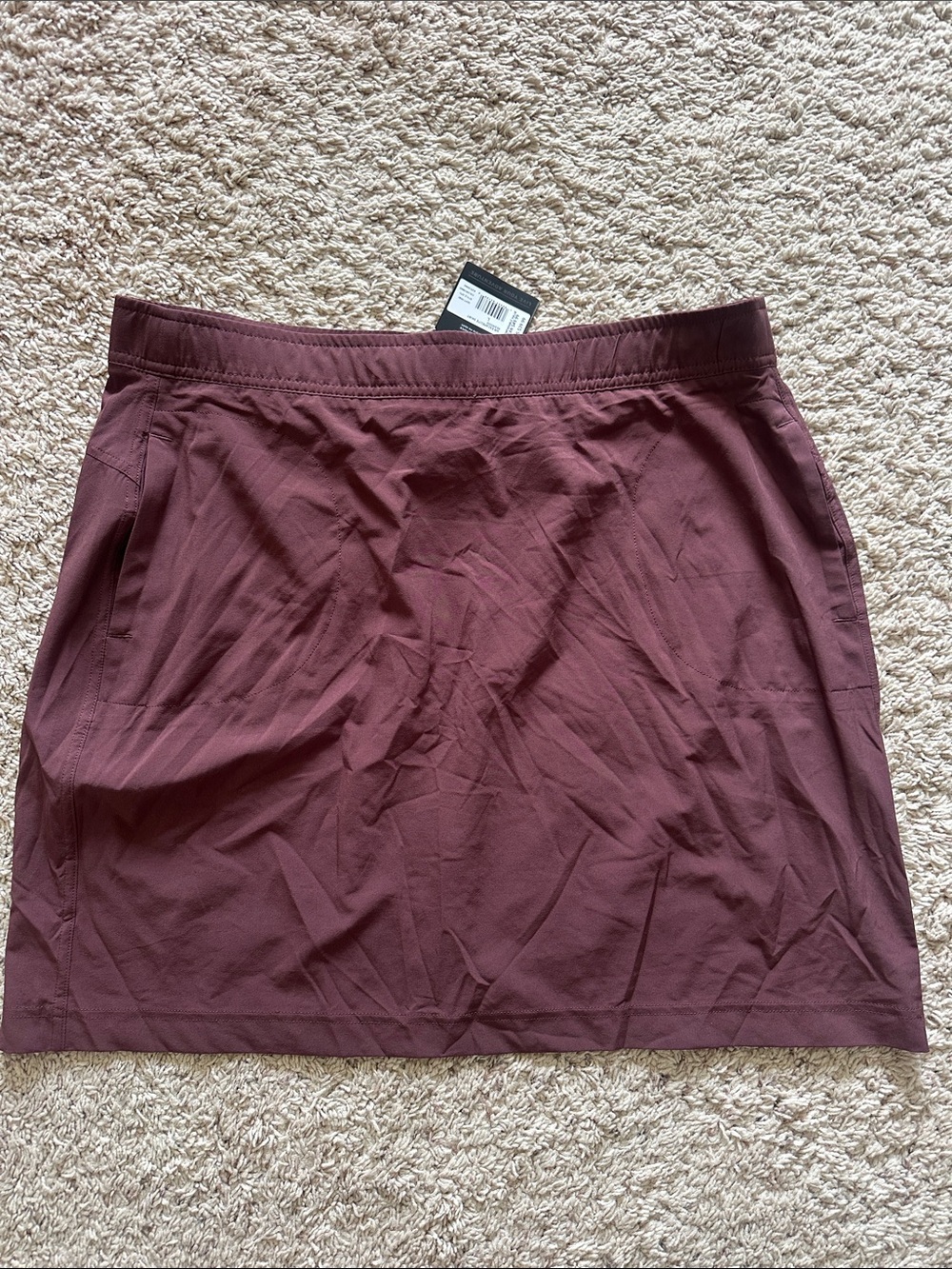 Eddie Bauer Escspelite Skirt in redwood NWT Sz L
